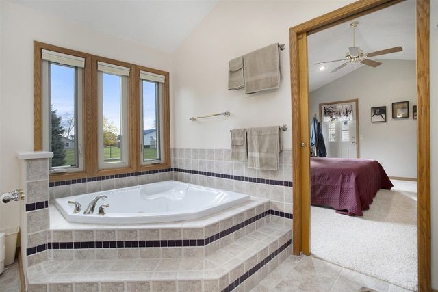 751 Oak Street, Athens, MI 49011