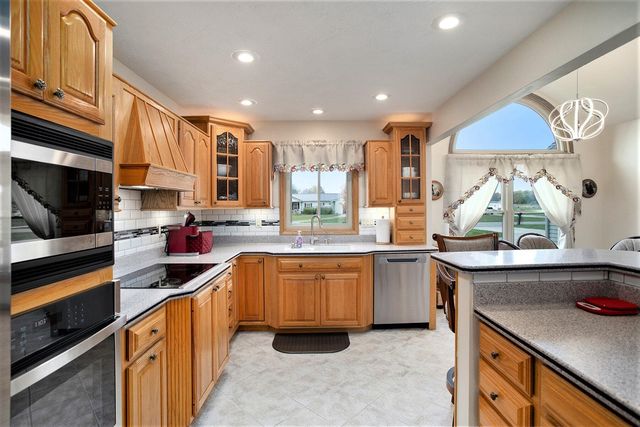 751 Oak Street, Athens, MI 49011