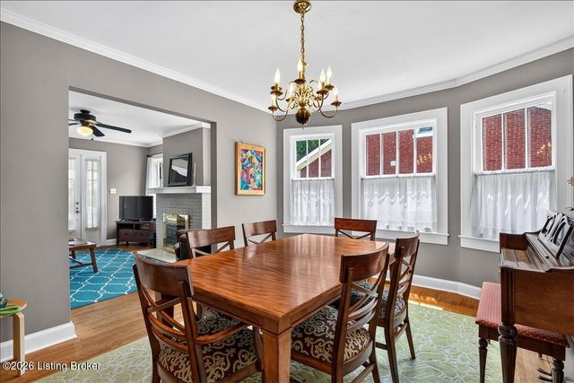 422 Fairlawn Rd, Louisville, KY 40207