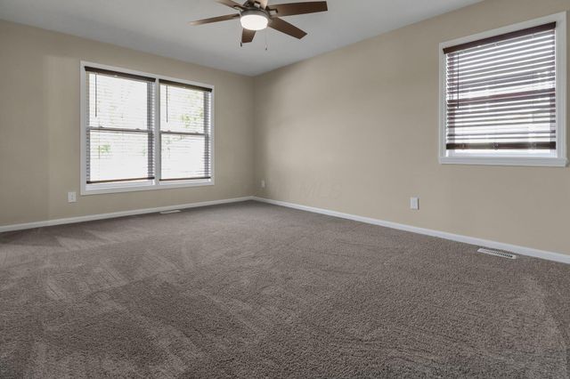 6600 Davis Road, Hilliard, OH 43026