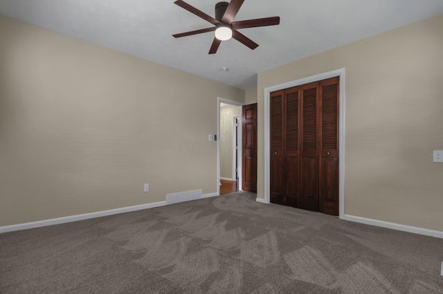 6600 Davis Road, Hilliard, OH 43026