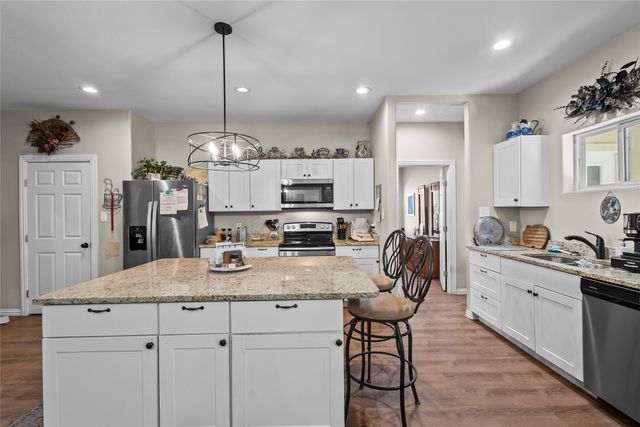 8045 County Road 1200, Grandview, TX 76050