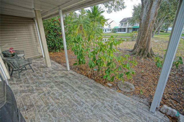 6924 LAKEVIEW COURT, Tampa, FL 33634