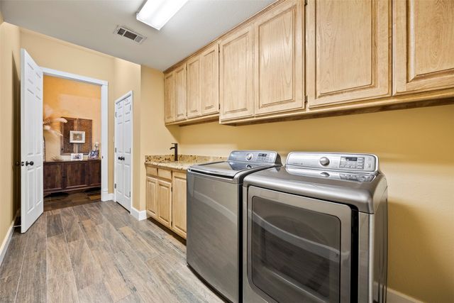 904 Conveyor Drive, Joshua, TX 76058
