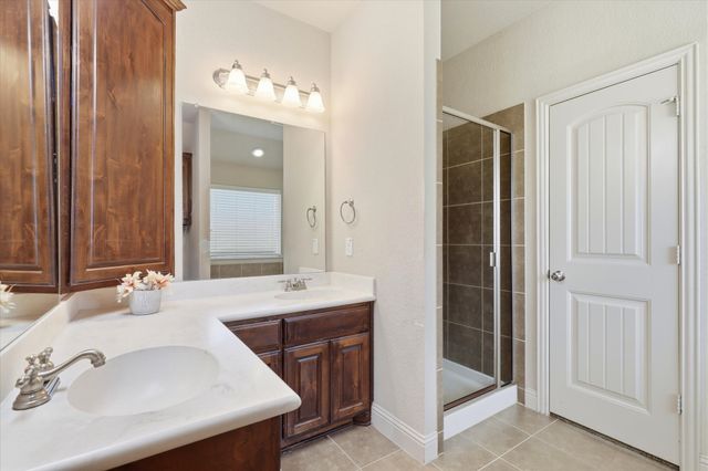 115 Blue Quail Road, Red Oak, TX 75154