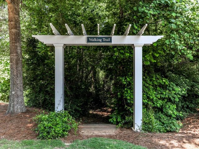 3011 Waters Edge Trail, Roswell, GA 30075