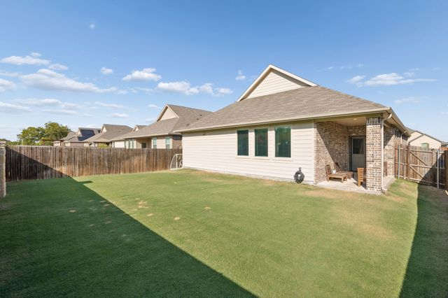 4820 Parrington Drive, Princeton, TX 75407