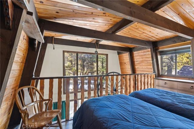 189 Moreno Lane, Sugarloaf, CA 92386