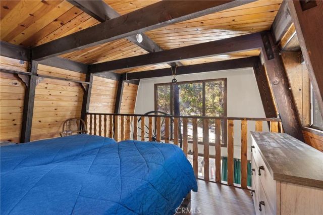 189 Moreno Lane, Sugarloaf, CA 92386