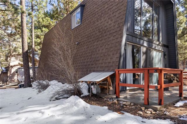 189 Moreno Lane, Sugarloaf, CA 92386