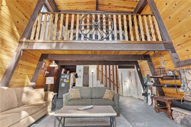 189 Moreno Lane, Sugarloaf, CA 92386