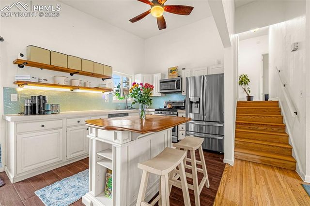 1522 Hollyhock Drive, Colorado Springs, CO 80907