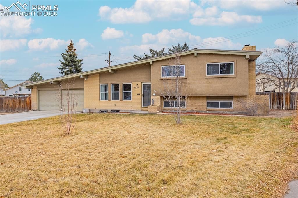 1522 Hollyhock Drive, Colorado Springs, CO 80907