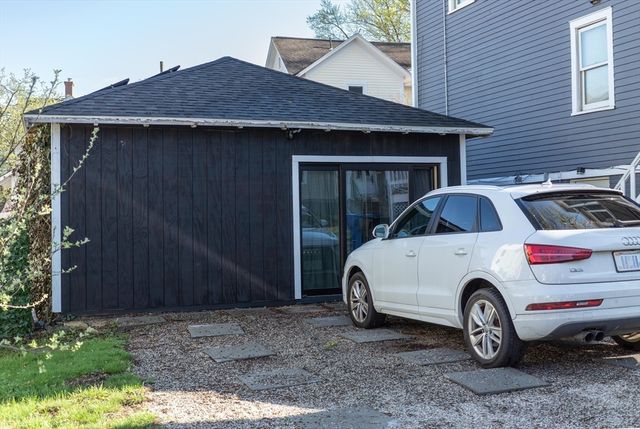 155 Prospect St, Northampton, MA 01060