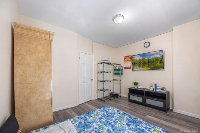 2412 Grand Avenue, Bronx, NY 10468
