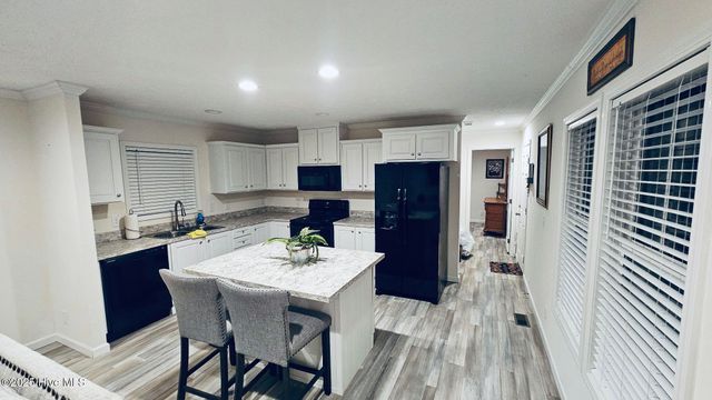 964 Galloway Road, Grimesland, NC 27837