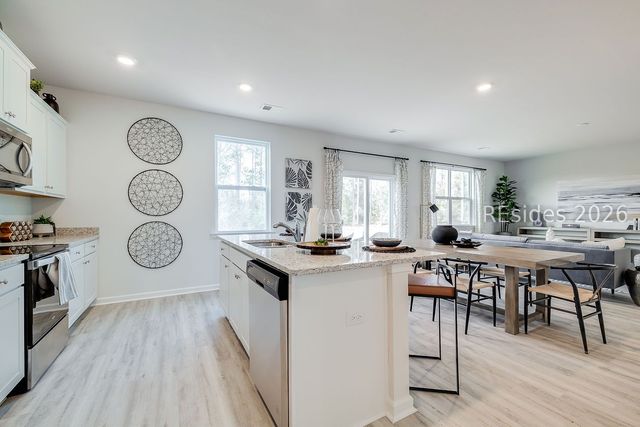 113 Harbour Dr, Hardeeville, SC 29927