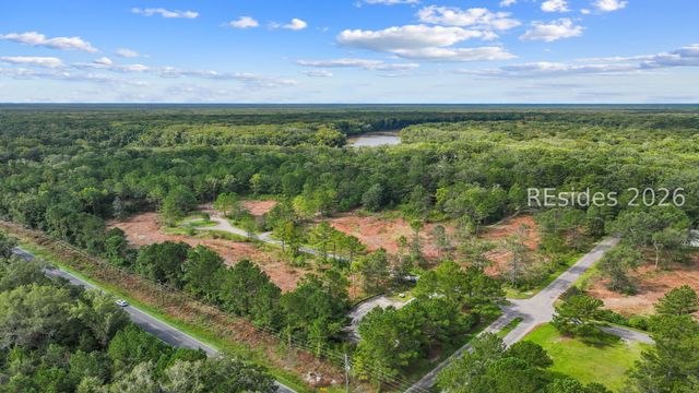 113 Harbour Dr, Hardeeville, SC 29927