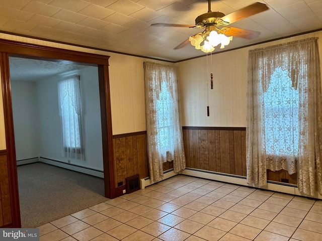 256 E MAIN ST, Frostburg, MD 21532