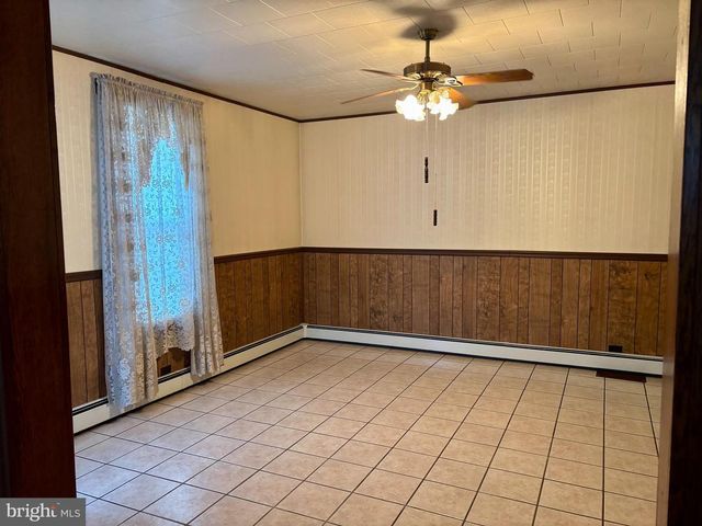 256 E MAIN ST, Frostburg, MD 21532