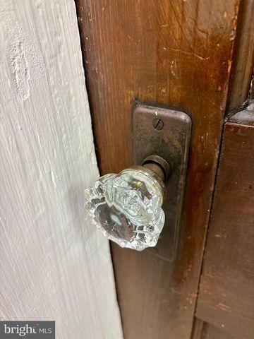 256 E MAIN ST, Frostburg, MD 21532