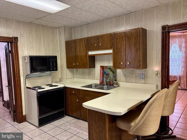 256 E MAIN ST, Frostburg, MD 21532