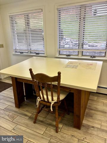 256 E MAIN ST, Frostburg, MD 21532