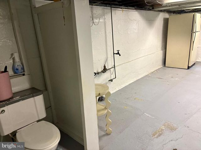 256 E MAIN ST, Frostburg, MD 21532