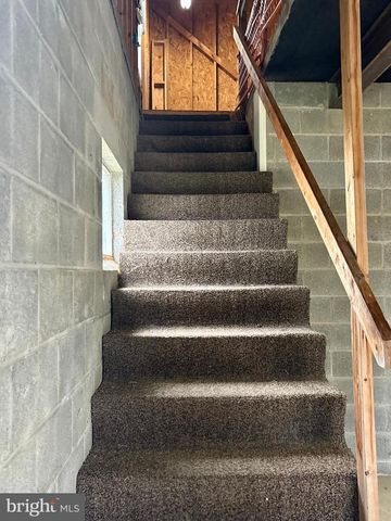 256 E MAIN ST, Frostburg, MD 21532