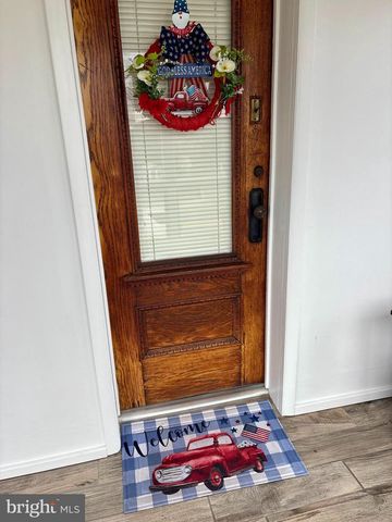 256 E MAIN ST, Frostburg, MD 21532