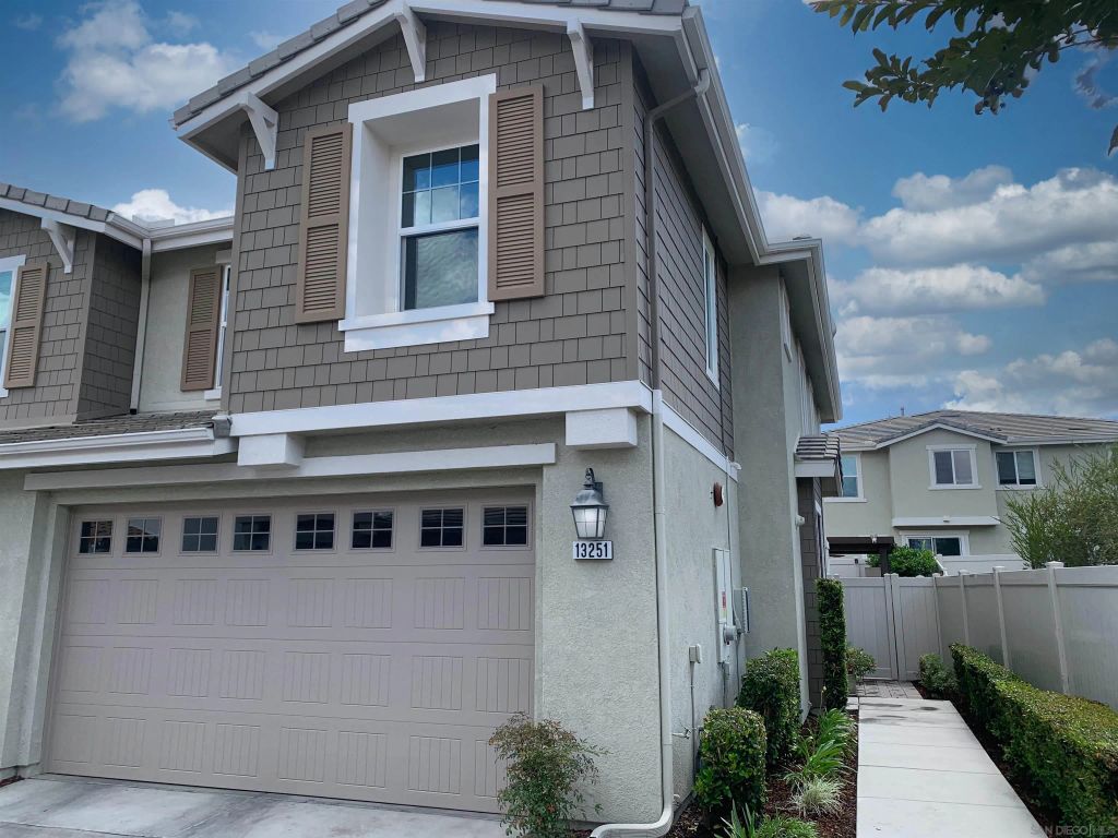13251 NORTH PEAK VISTA, Lakeside, CA 92040