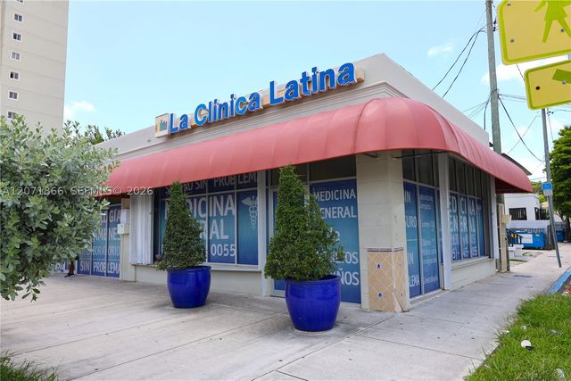 1058 SW 1st St, Miami, FL 33130