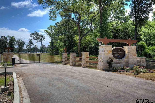 20600 Wyndham Drive, Chandler, TX 75758