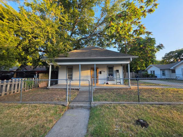 3308 Race Street, Fort Worth, TX 76111