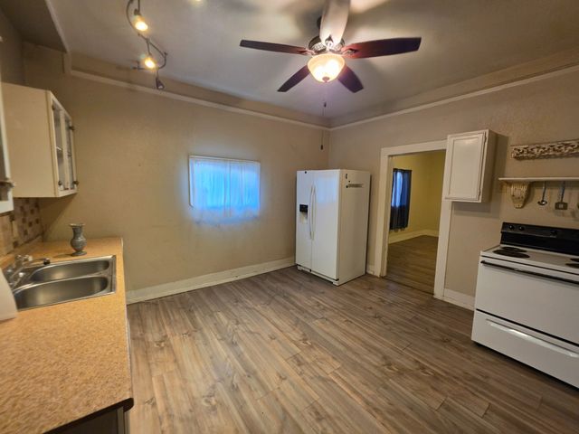 3308 Race Street, Fort Worth, TX 76111