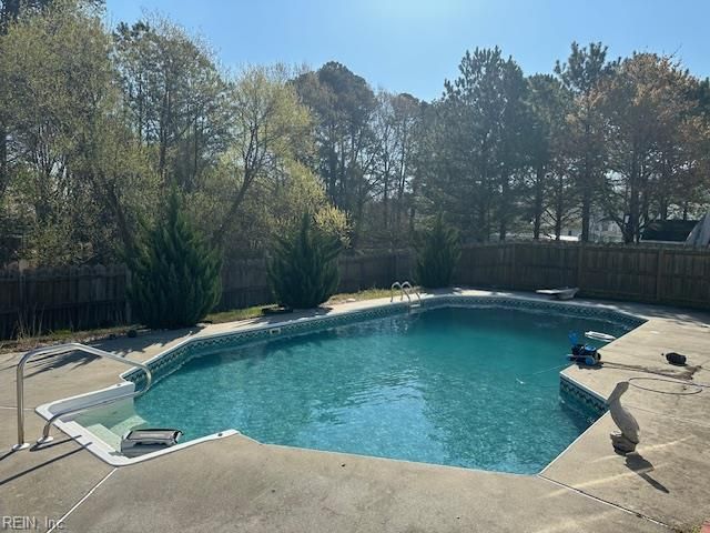 3505 Ethel James DR, Chesapeake, VA 23323