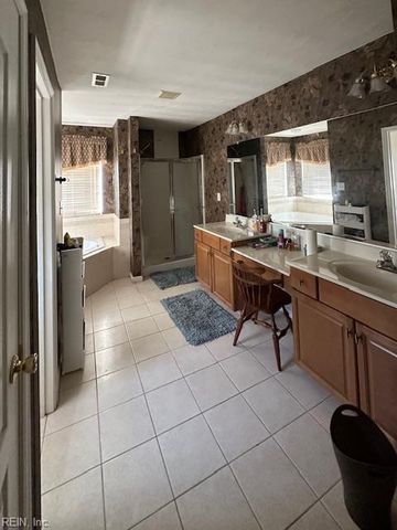 3505 Ethel James DR, Chesapeake, VA 23323