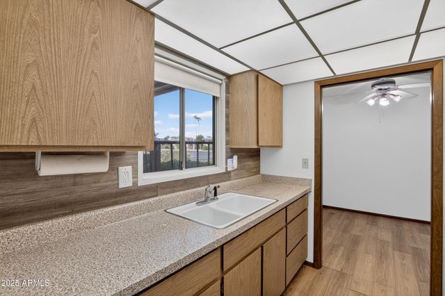 13622 N 98TH Avenue D, Sun City, AZ 85351