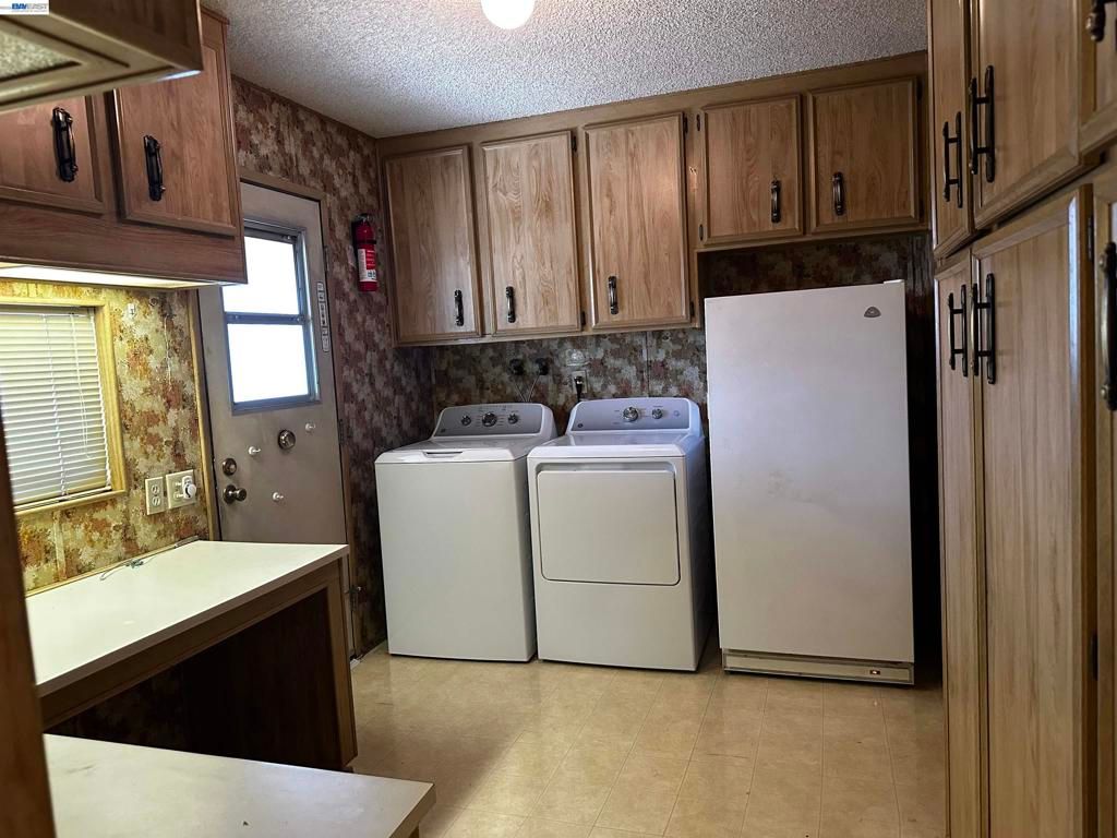 Image 21 of property listing at 29258 Whalebone Way, Hayward, CA 94544