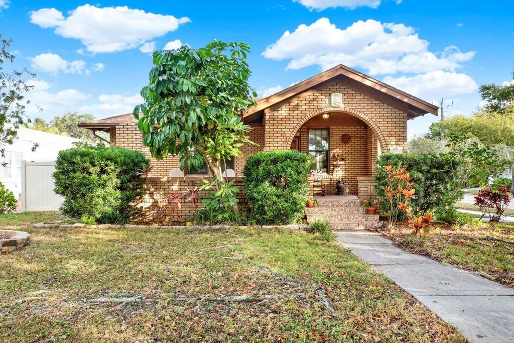 3201 7TH AVENUE N, St Petersburg, FL 33713