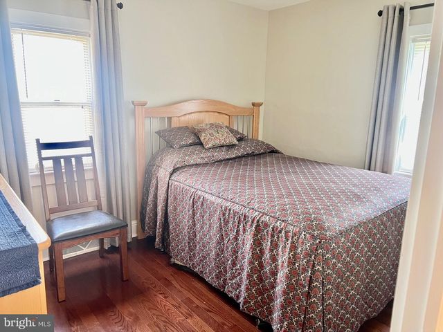 87 SAYBROOK AVE, Hamilton, NJ 08619