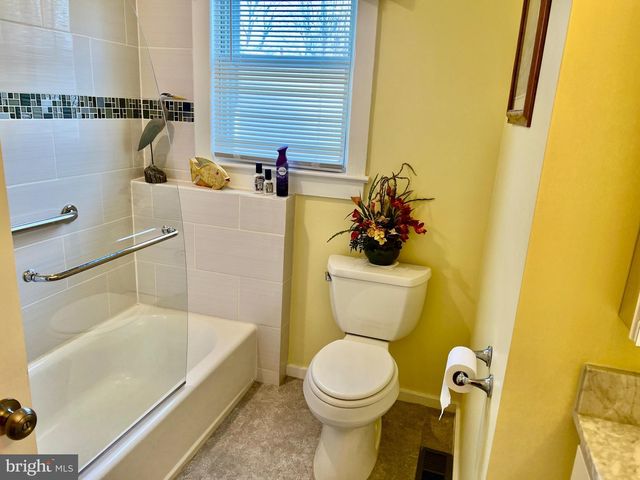 87 SAYBROOK AVE, Hamilton, NJ 08619