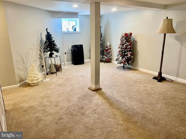 87 SAYBROOK AVE, Hamilton, NJ 08619