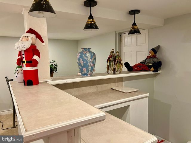 87 SAYBROOK AVE, Hamilton, NJ 08619