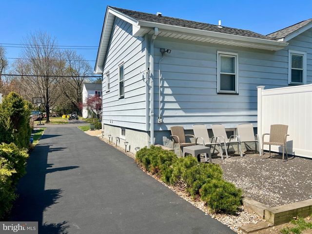 87 SAYBROOK AVE, Hamilton, NJ 08619