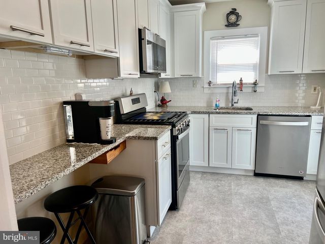 87 SAYBROOK AVE, Hamilton, NJ 08619