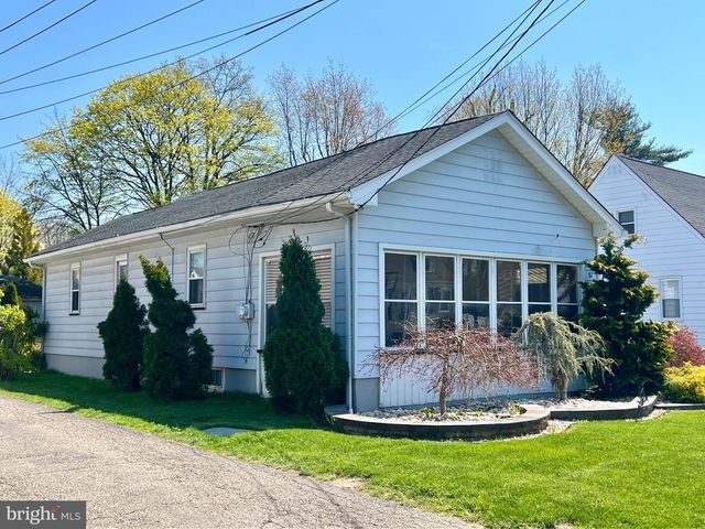 87 SAYBROOK AVE, Hamilton, NJ 08619