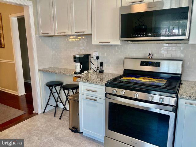 87 SAYBROOK AVE, Hamilton, NJ 08619