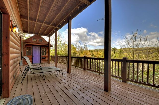 237 Dupont Drive, Blue Ridge, GA 30513