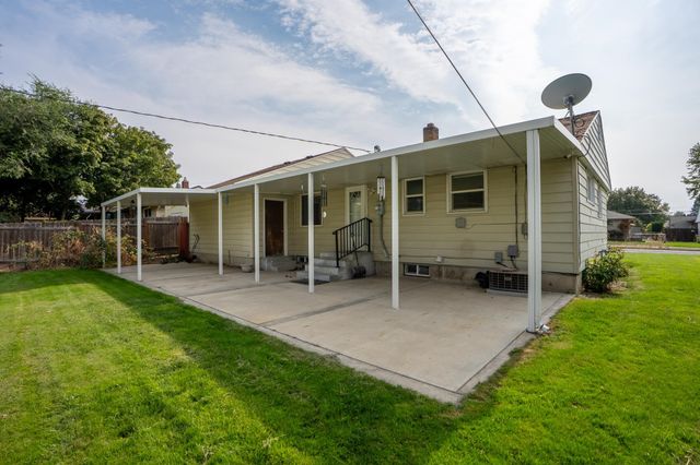 3016 W Eloika Ave, Spokane, WA 99205